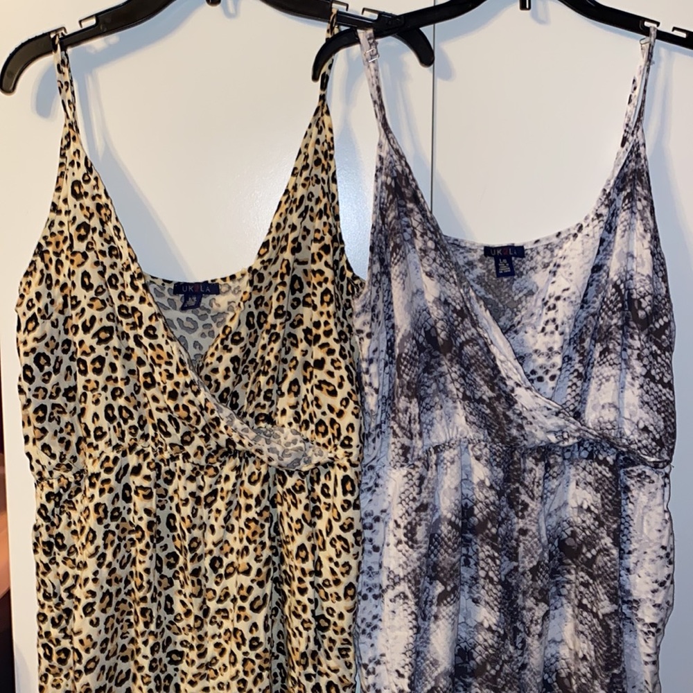 ✨Leopard/Snake Print Jumpsuit Set✨ - Picture 4 of 4